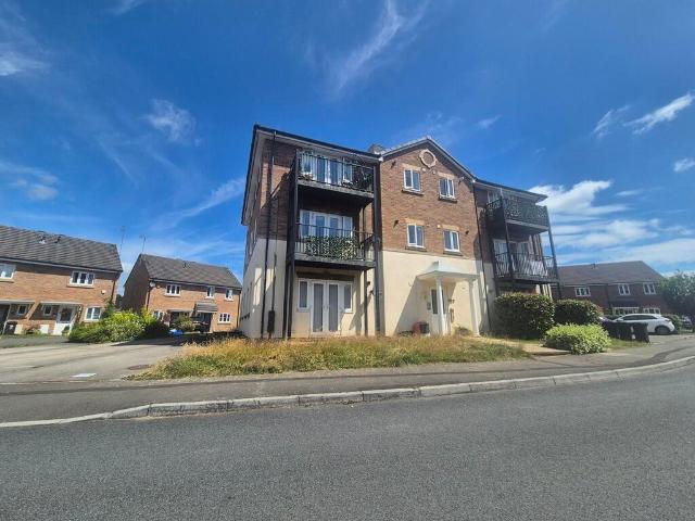 Apartment for rent in Rogerstone, Rhiwderin