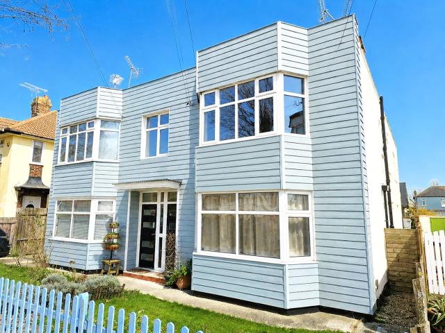 Apartment for rent in Alton Barnes, Essex