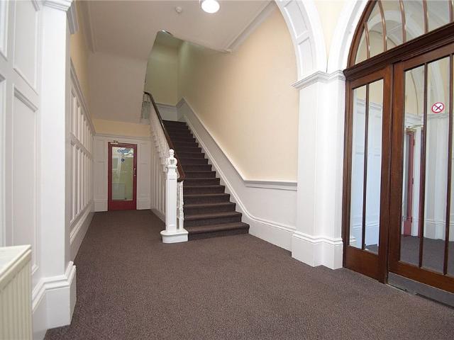 Apartment for rent in South Cliff, Kepwick