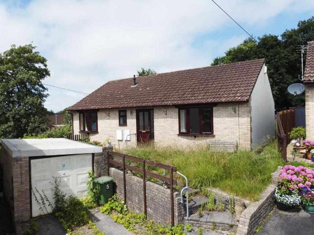 Bungalow for sale in Pontyclun, Rhondda Cynon Taf