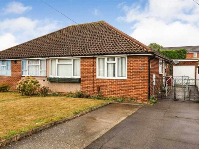 Bungalow for sale in Slough, Berkshire