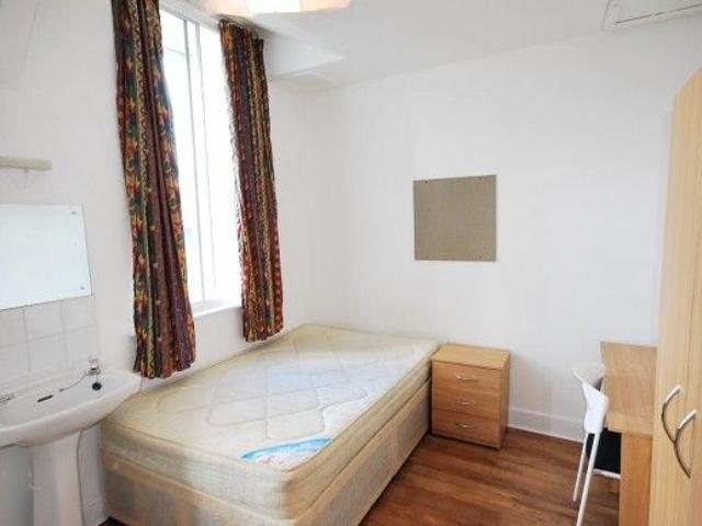 Room for rent in Grainger Town, Tyne And Wear