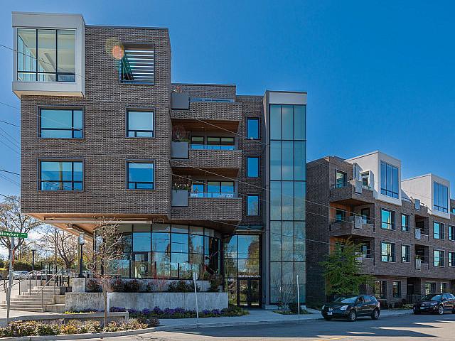Condo for sale in British Columbia