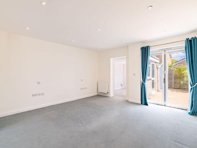 House for rent in Bedford