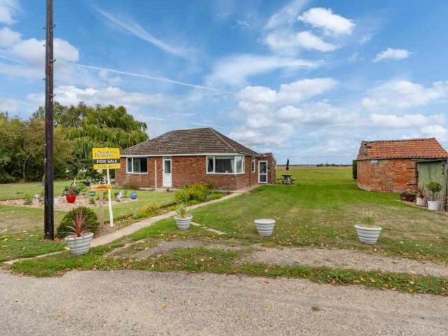Bungalow for sale in Boston, Lincolnshire