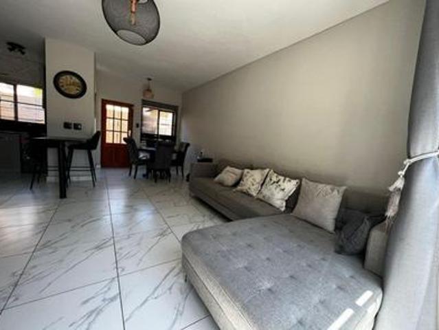 Townhouse for sale in Tembisa, Gauteng