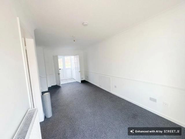 House for rent in Dowslands, Taunton