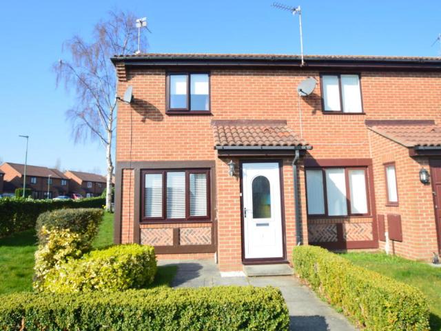 Terraced House for rent in Durham, Brasside