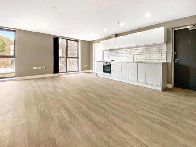 Apartment for rent in London Borough of Ealing, Hanwell