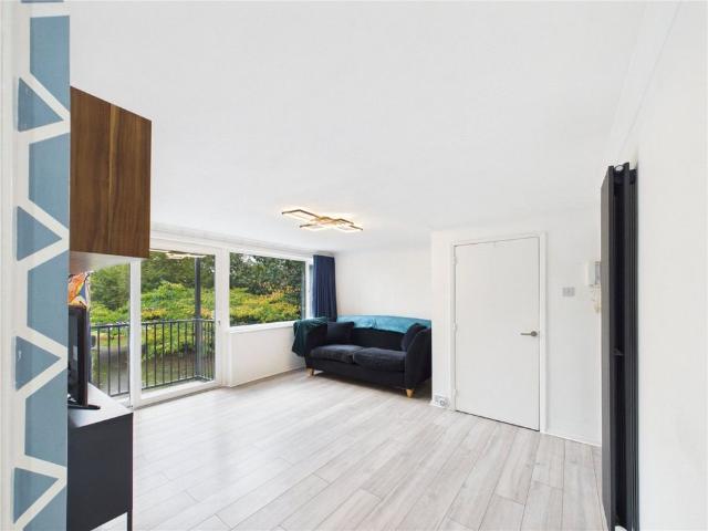 Apartment for rent in Bourne End, Dacorum