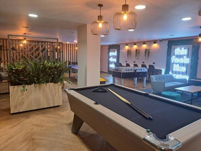 Room for rent in Reading, Isle Of Man