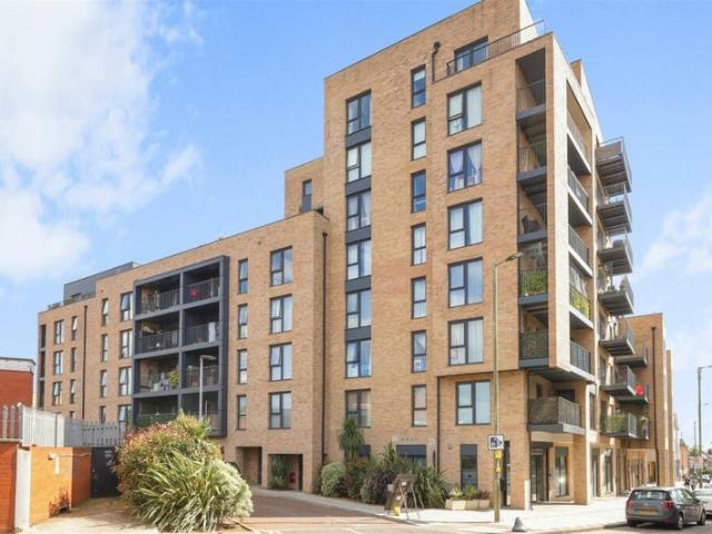 Apartment for rent in Golders Green, Greater London