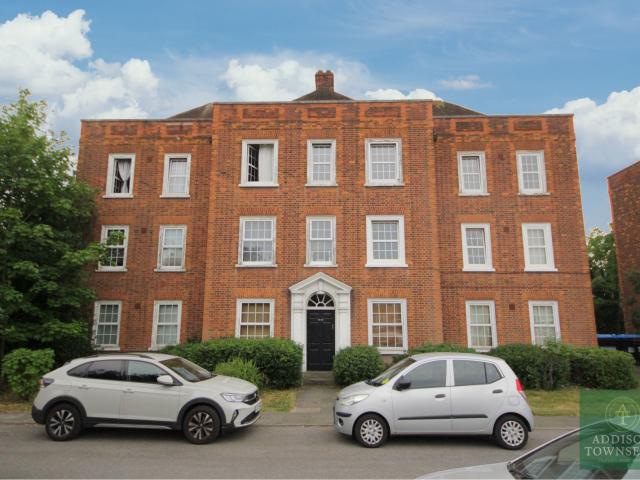 Apartment for rent in Edmonton, Greater London