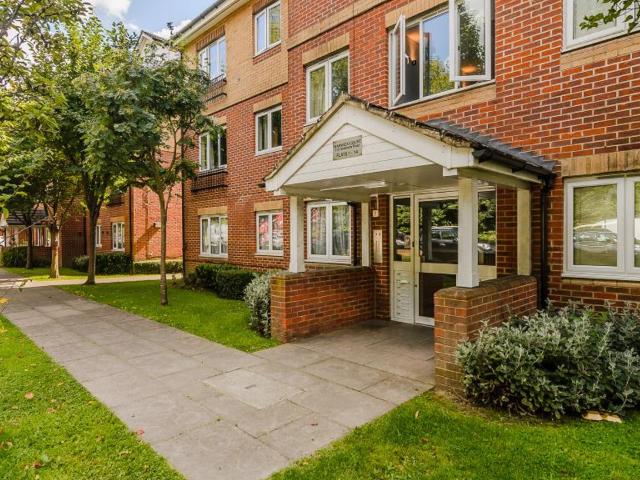 Apartment for rent in London Borough of Croydon, Greater London