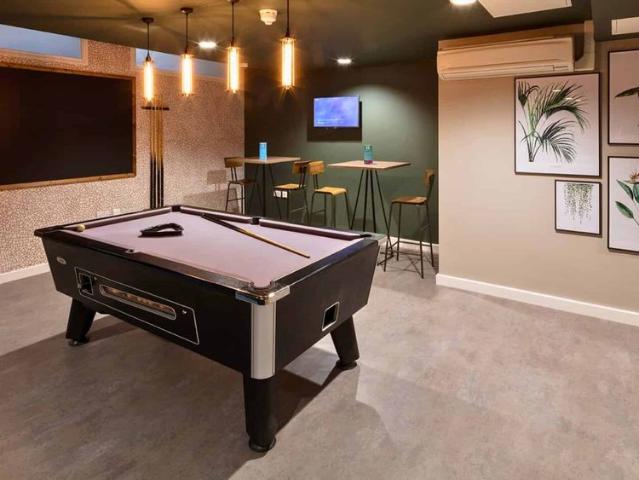 Room for rent in Bede Island, Old Wharf