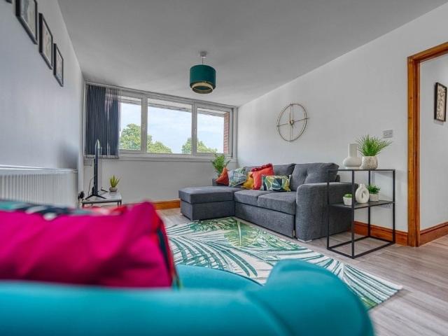 Apartment for rent in Cheylesmore, West Midlands