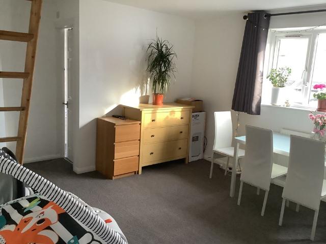 Apartment for rent in Gants Hill, Greater London