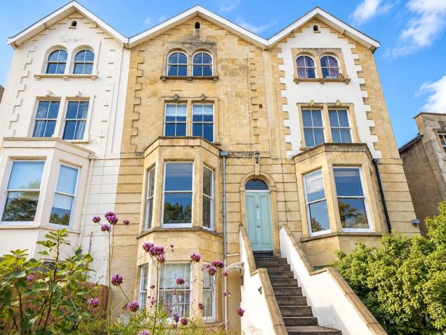 Apartment for rent in Cotham, Bristol