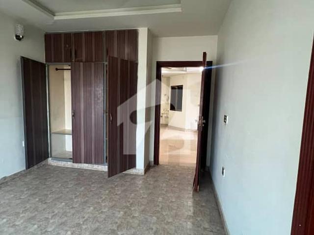 Apartment for rent in Islamabad