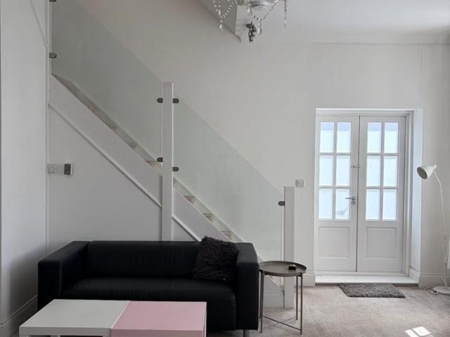 Apartment for rent in The Polygon, City Of Southampton