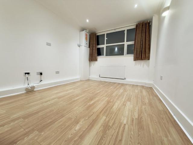 Apartment for rent in Spring Park, Isle Of Man