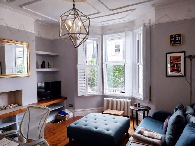 Apartment for rent in London Borough of Lambeth, Greater London