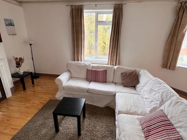 Apartment for rent in Lenton Abbey, Haddon