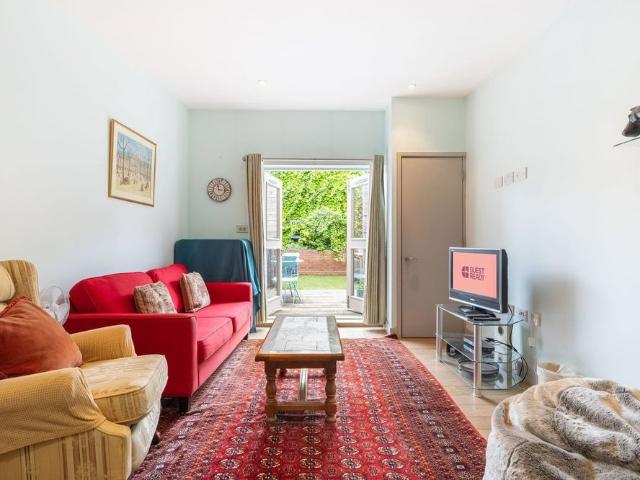 Apartment for rent in Putney, Greater London