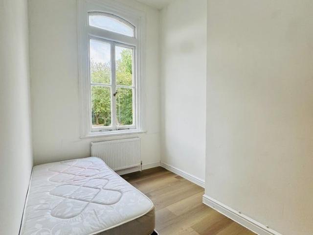 Apartment for rent in Streatham Hill, Greater London