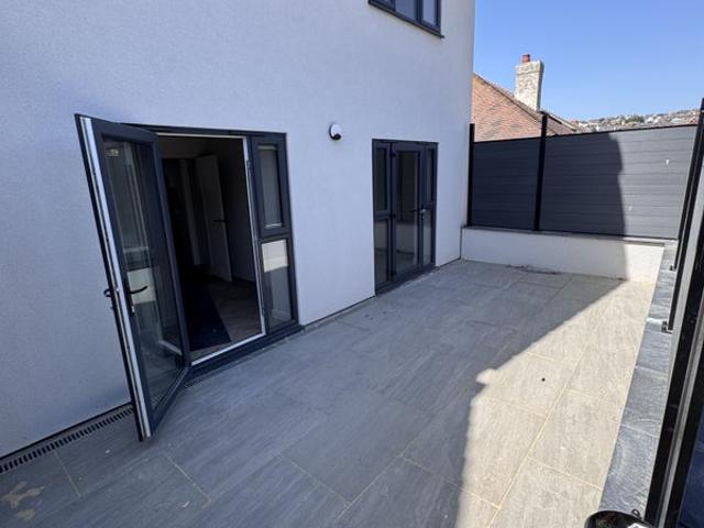 Apartment for rent in Saltdean, Brighton & Hove
