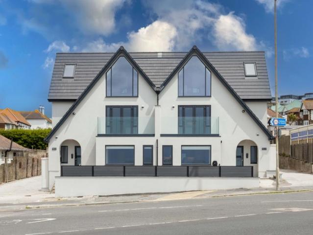 Apartment for rent in Saltdean, Brighton & Hove