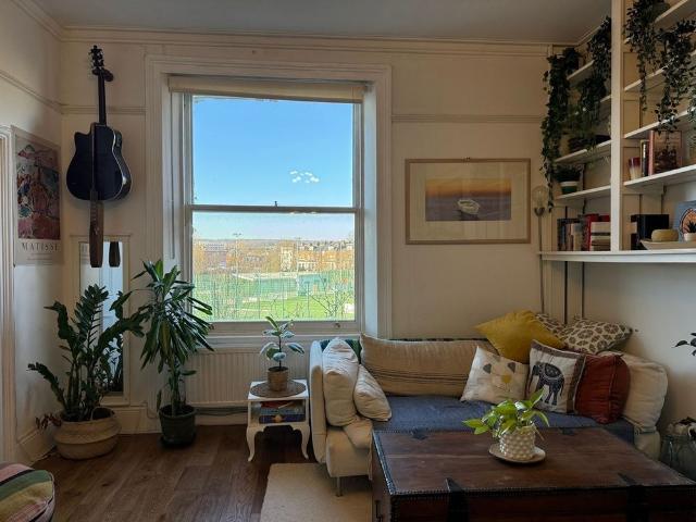 Apartment for rent in Cat Hill, Isle Of Man