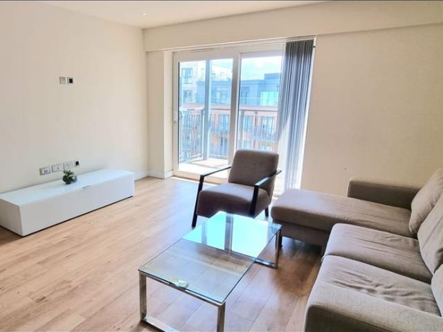 House for rent in Colindale, Greater London