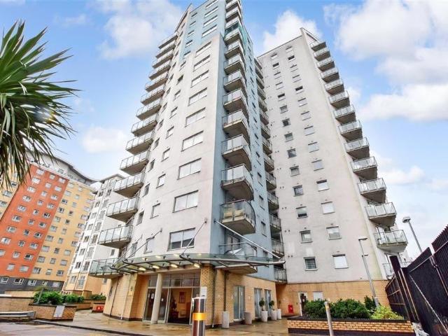 Apartment for rent in Gants Hill, Greater London