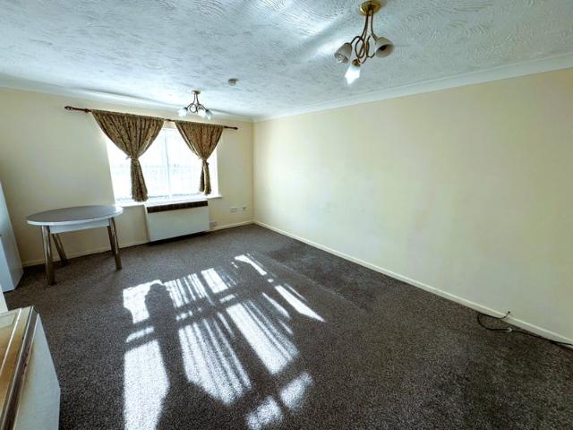 Apartment for rent in Chadwell Heath, Greater London