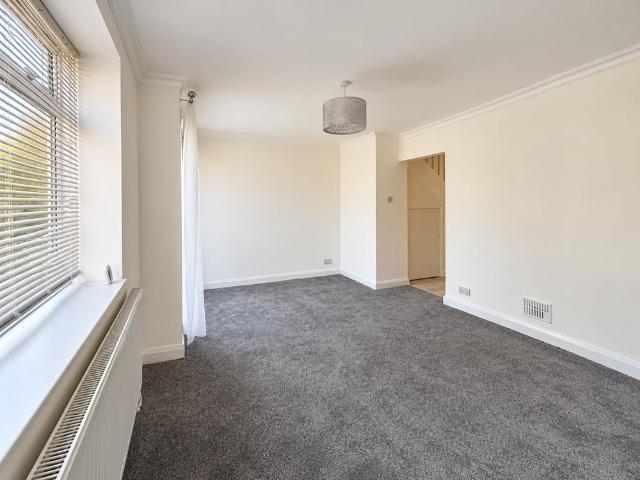 Apartment for rent in London Borough of Hounslow, Greater London