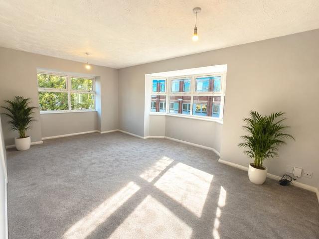 Apartment for rent in Greater London