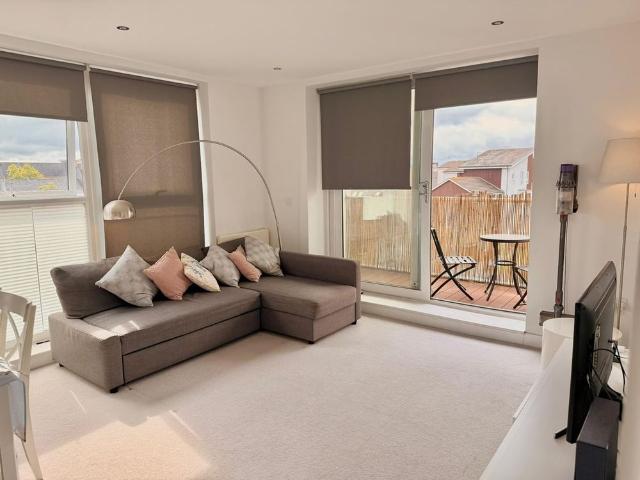 House for rent in Newtown, Reading