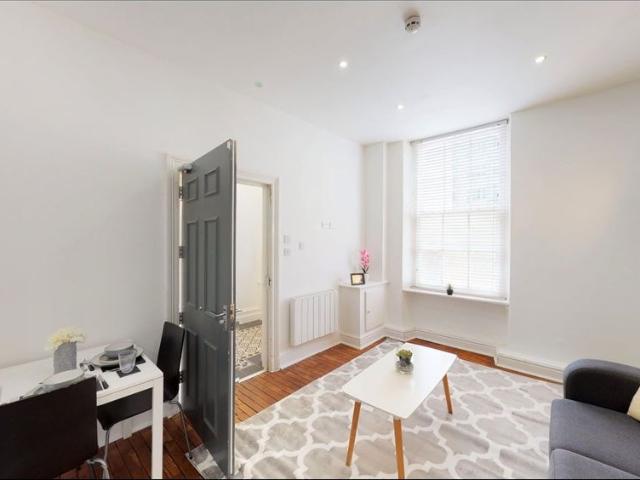 Apartment for rent in St George's Quarter / Cultural Quarter, Calderstones