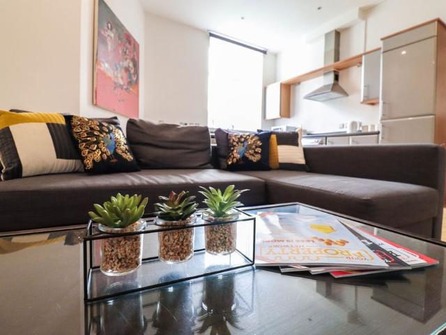 Apartment for rent in Camberwell, Greater London