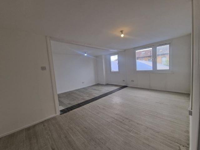 Apartment for rent in London Borough of Croydon, Greater London