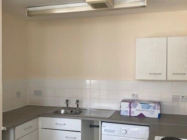 Apartment for rent in Lenton Abbey, Haddon