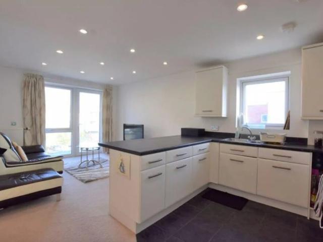 Apartment for rent in Lane, Greater London