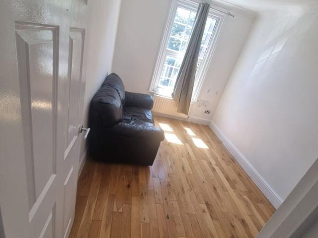 Apartment for rent in London Borough of Lewisham, Greater London