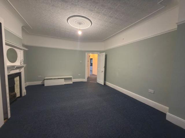 Apartment for rent in Gants Hill, Greater London