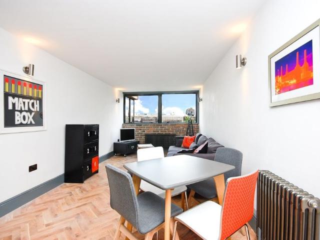 Apartment for rent in The Borough, Greater London