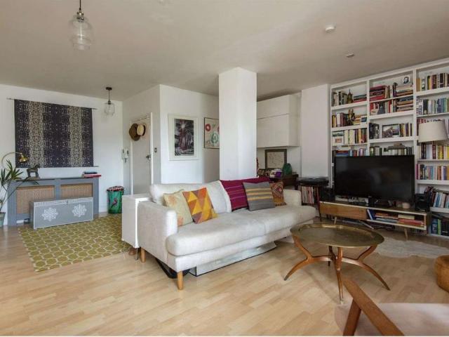 Apartment for rent in Bromley-by-Bow, Bow