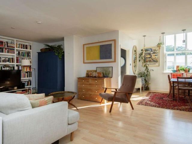 Apartment for rent in Bromley-by-Bow, Bow