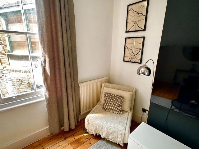Apartment for rent in Fulham, Greater London