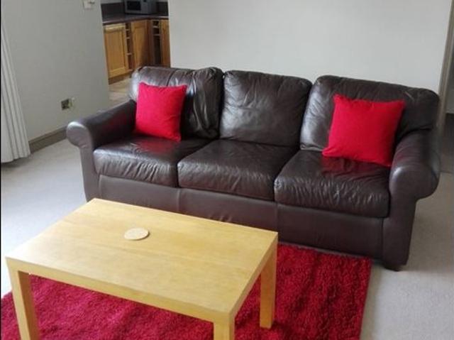 Apartment for rent in Temple Fortune, Greater London
